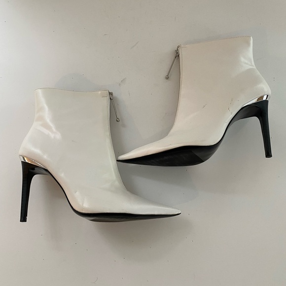 Zara white pointy booties - Picture 6 of 7